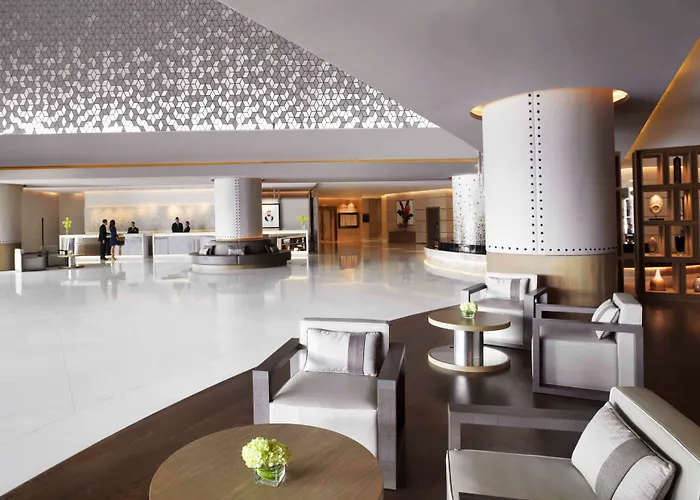 Fairmont Dubai Hotel